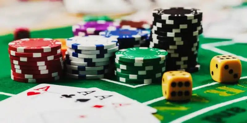 Học các bí quyết chơi Poker cực đỉnh để trở thành người chiến thắng